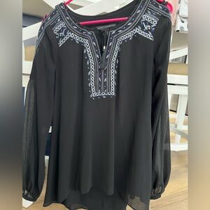 Beautiful navy embroidered open shoulder blouse. Size 6